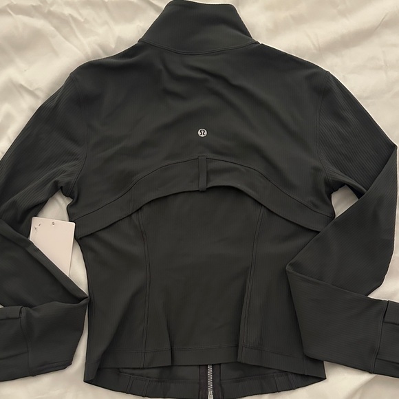 lululemon athletica Charcoal NULU Utility Jacket - Picture 7 of 10